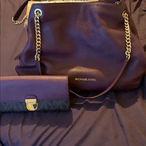 Michael Kors Bag & Matching Wallet